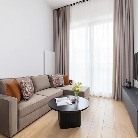 With Access To Sauna And Gym In The Centre By Renters Apartment