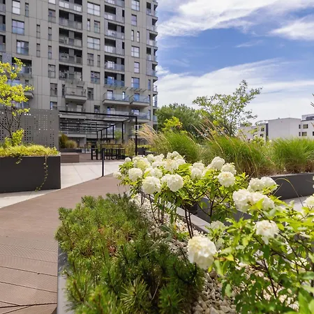 Apartmán With Access To Sauna And Gym In The Centre By Renters Katovice