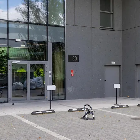 With Access To Sauna And Gym In The Centre By Renters