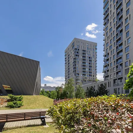 Apartmán With Access To Sauna And Gym In The Centre By Renters *